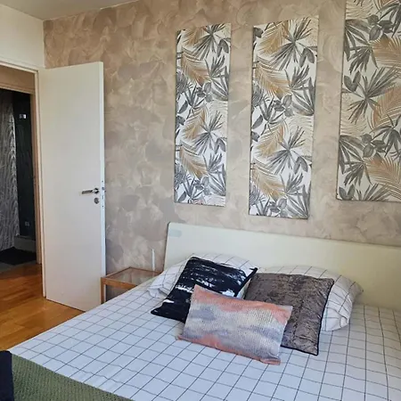 Apartment Beautiful&big For 8persons Parking Free Paris